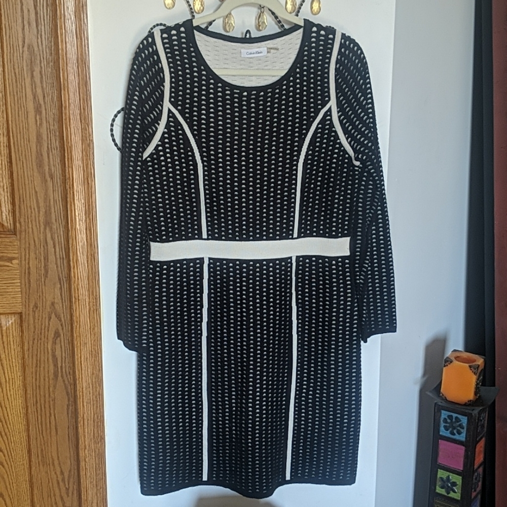Calvin Klein Sweater Dress (XL)